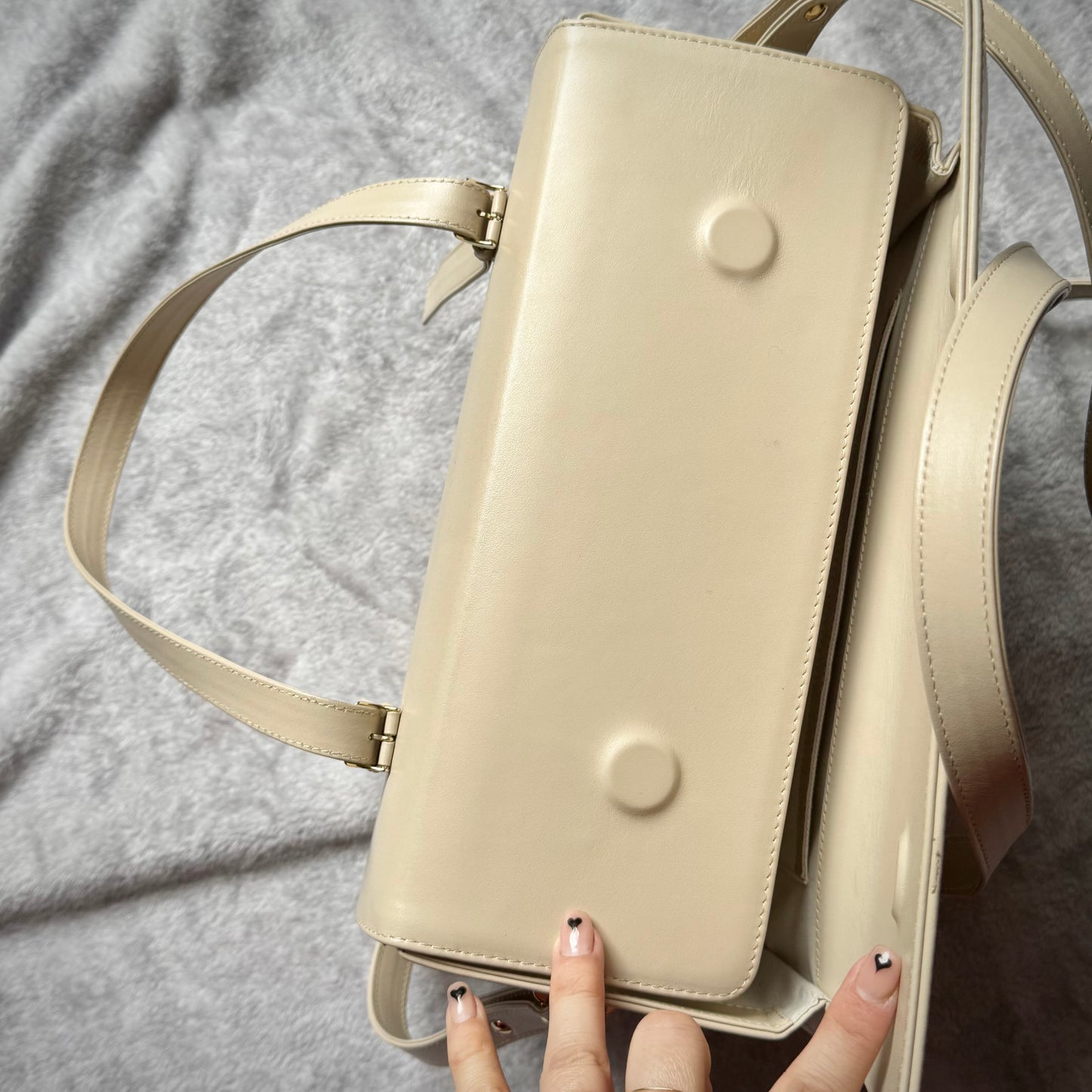 Sofia modello Belmondo cream