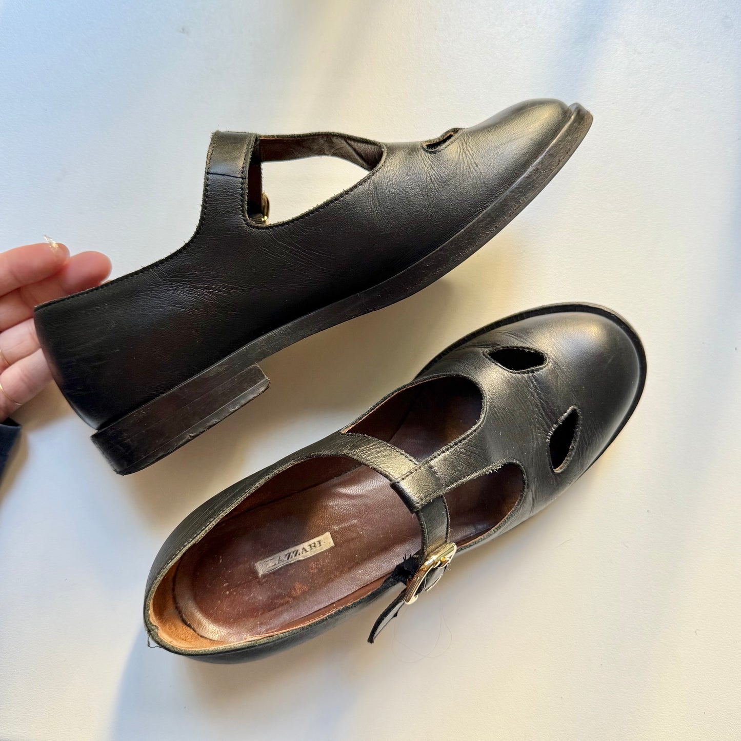 Lazzari scarpe occhietti n37