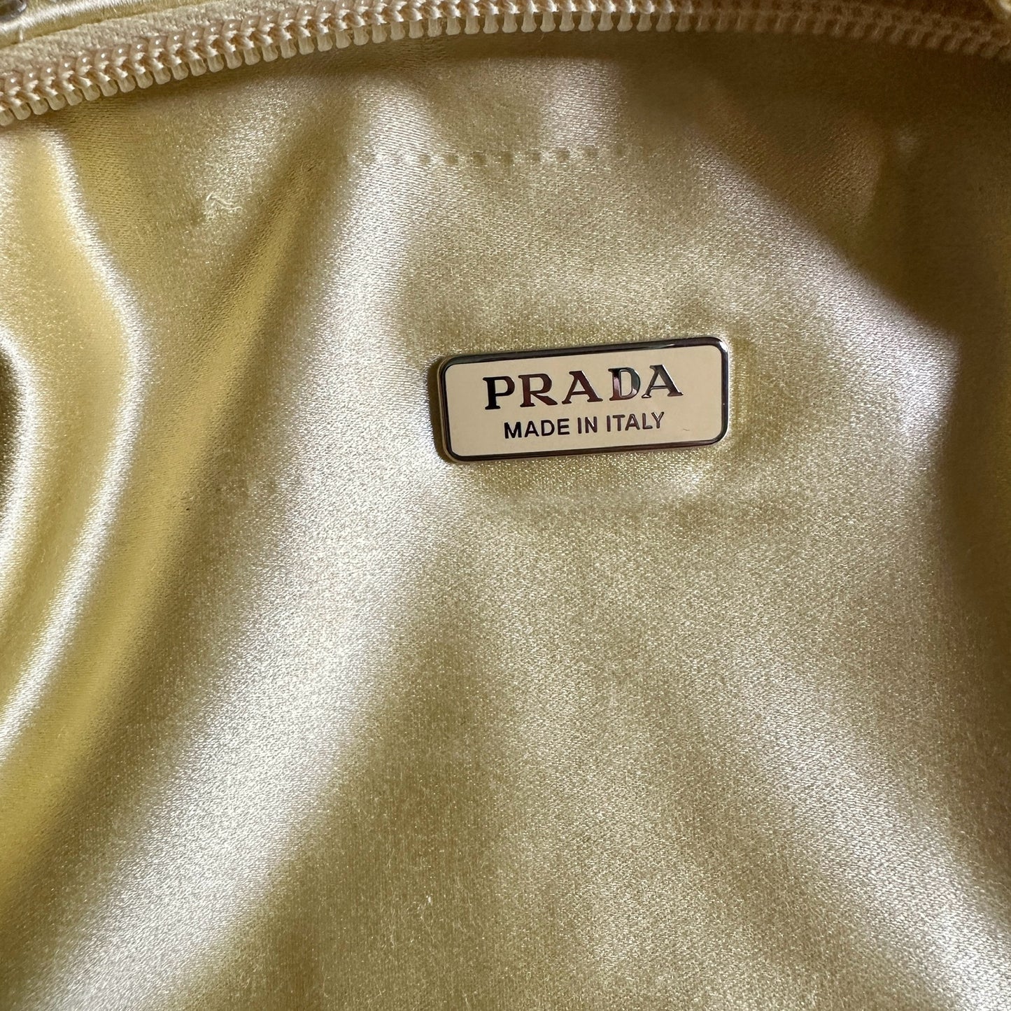 prada re-edition crystal