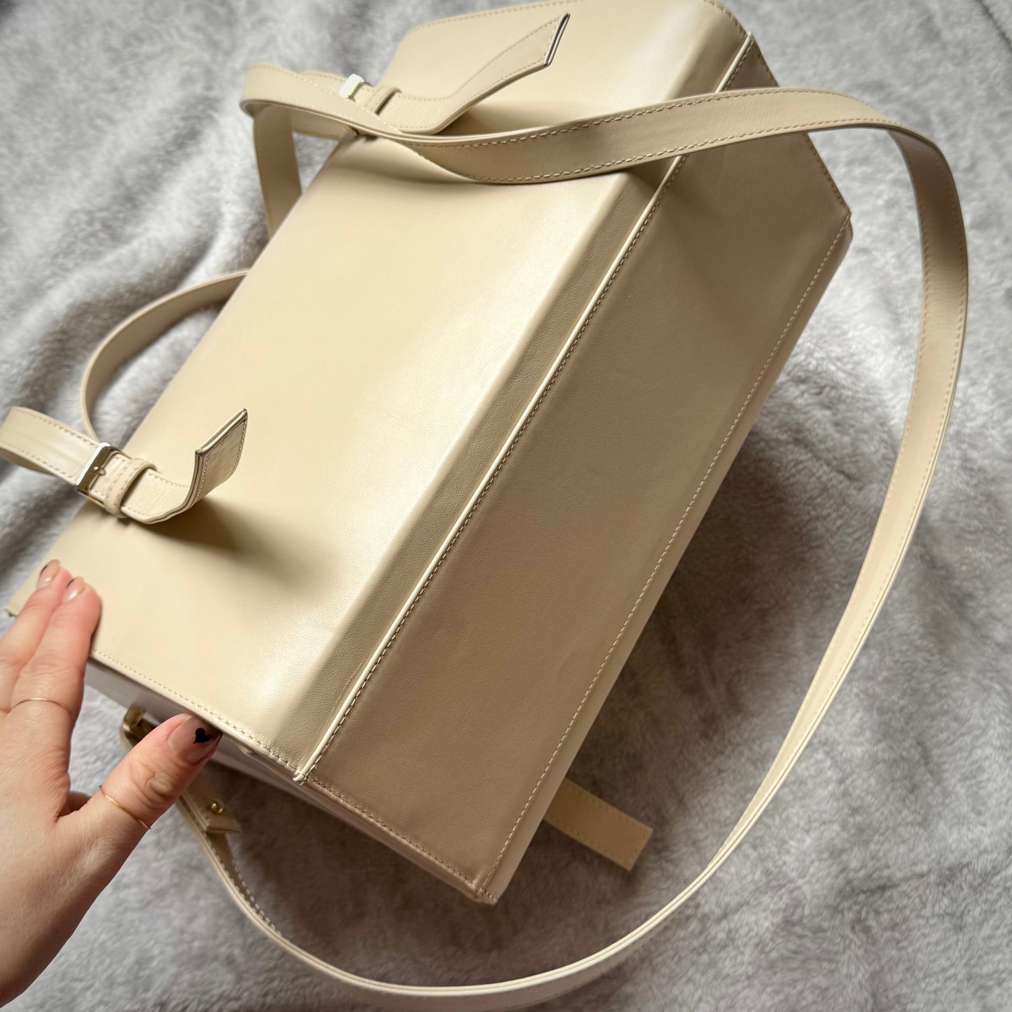 Sofia modello Belmondo cream