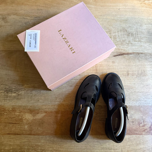 Lazzari scarpe occhietti n37