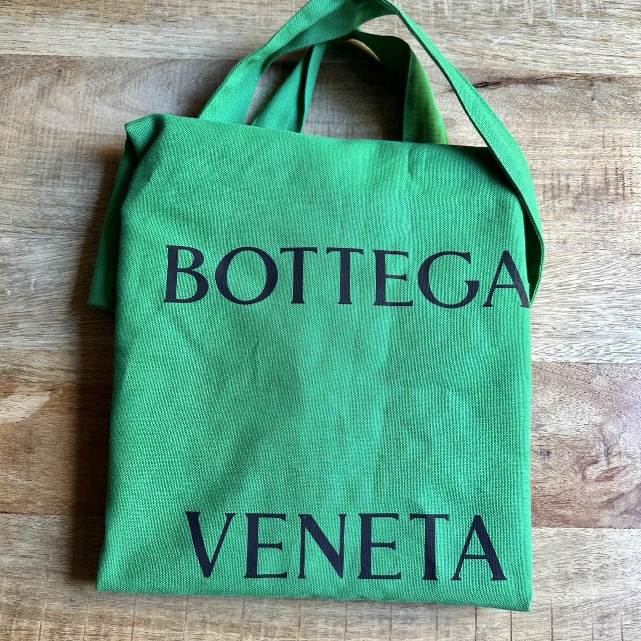 Bottega Veneta shopper verde ad