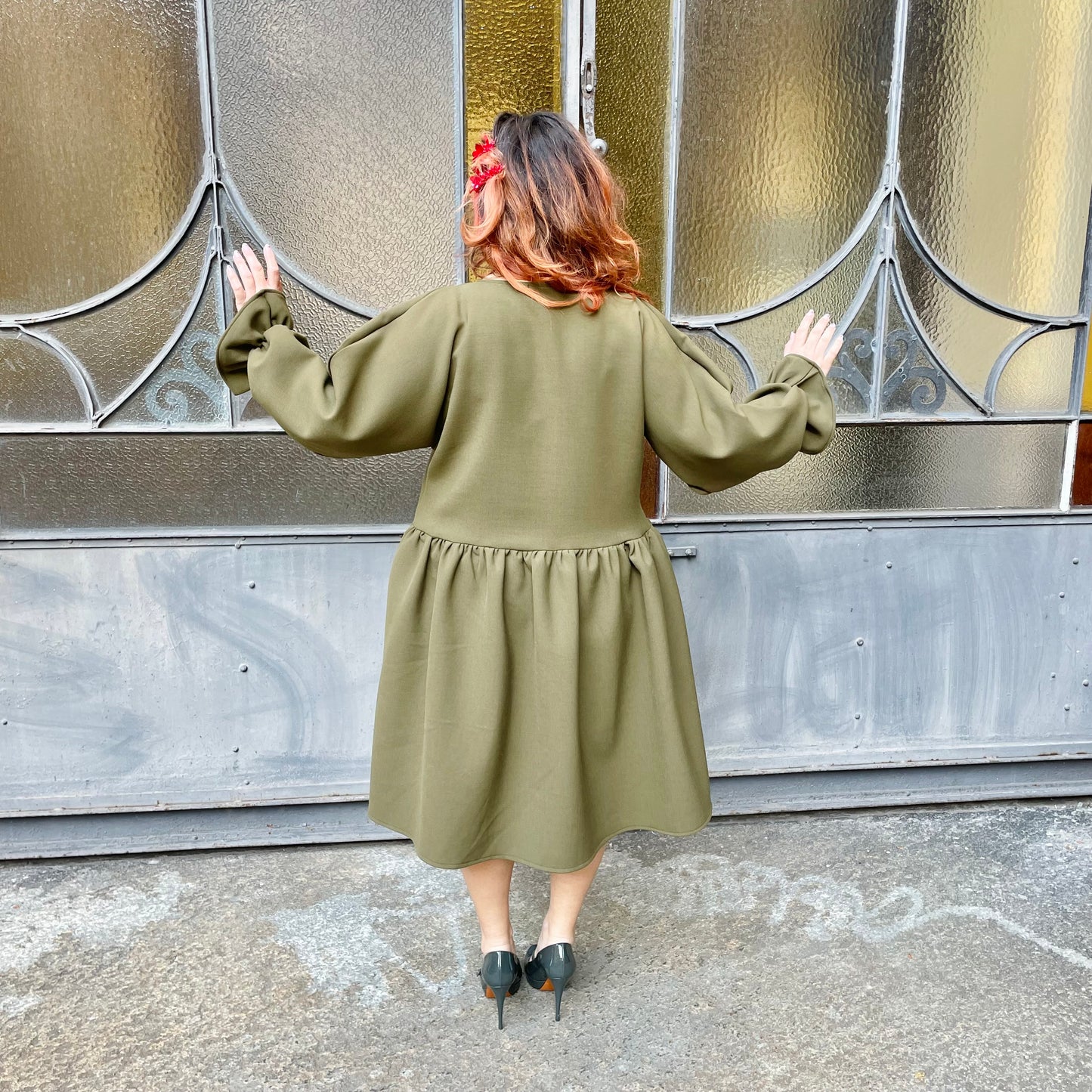 “Irene” abito sartoriale kaki.
