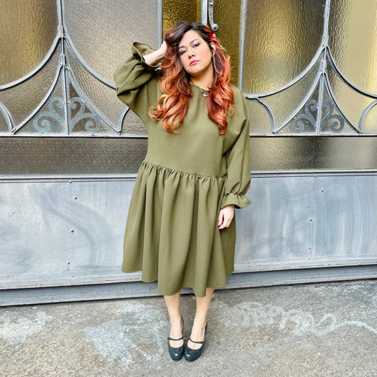 “Irene” abito sartoriale kaki.