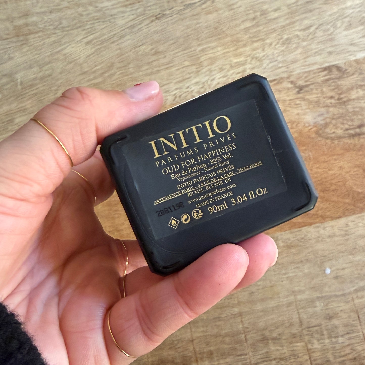 Oud for Happiness - Initio